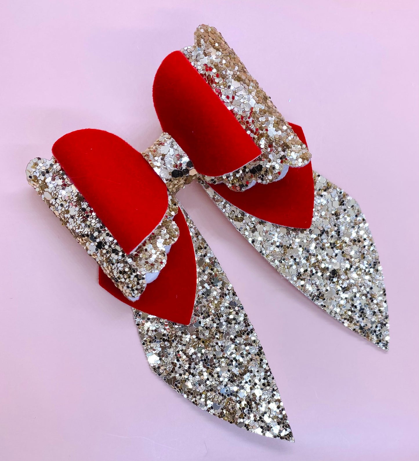 Astrid Bow Die