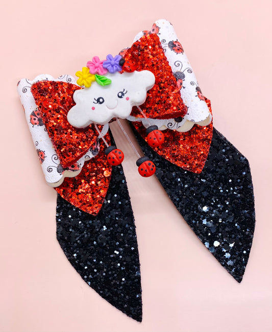 Astrid Bow with Clay- 🐞