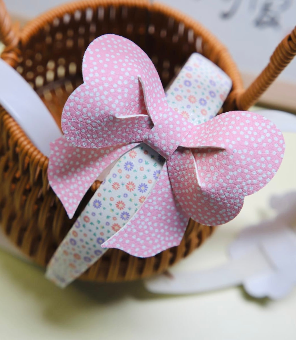 Felicity Bow Die- 3.5”