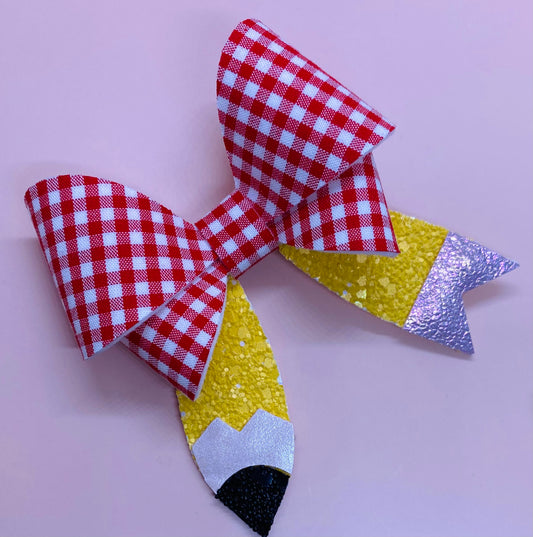 Pencil Bow Die ✏️