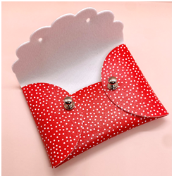 Gracie Purse Die- Scalloped